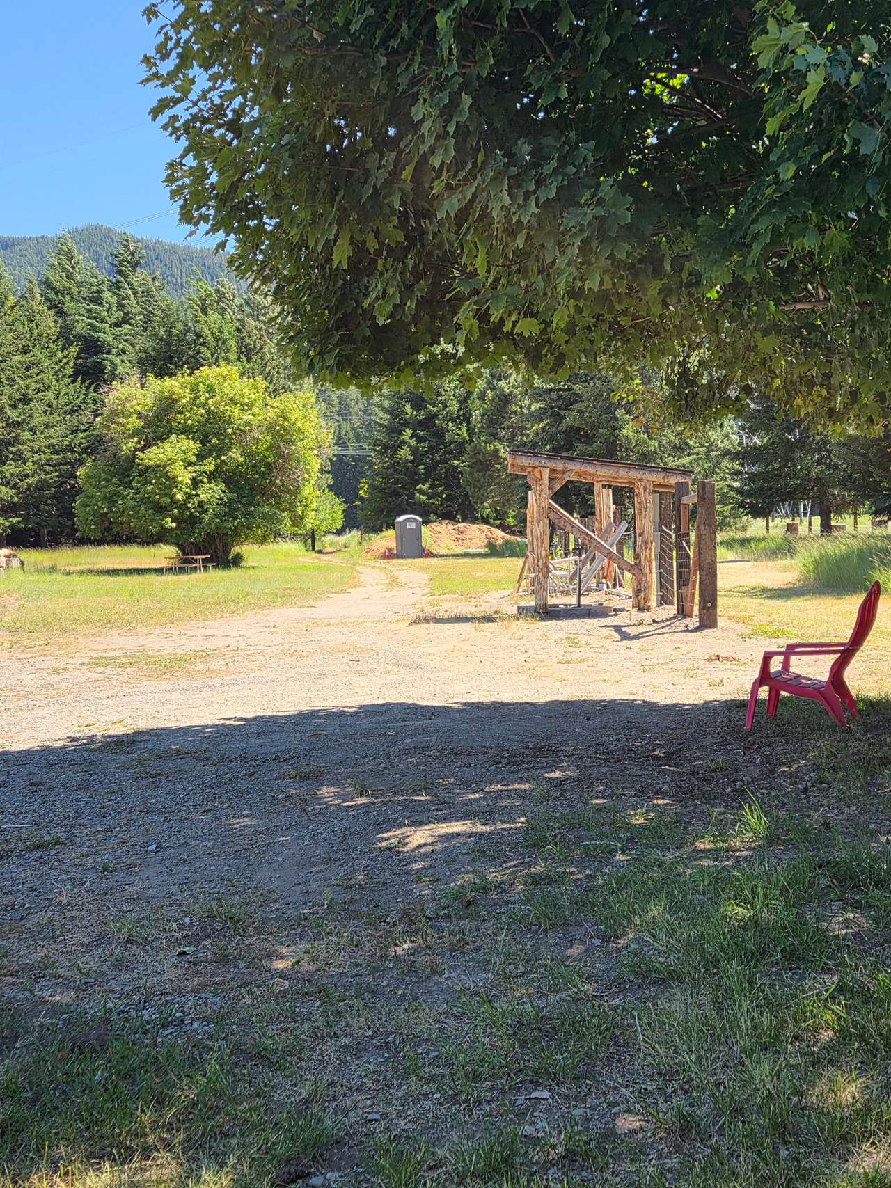 The Rustic Roost in the Meadow