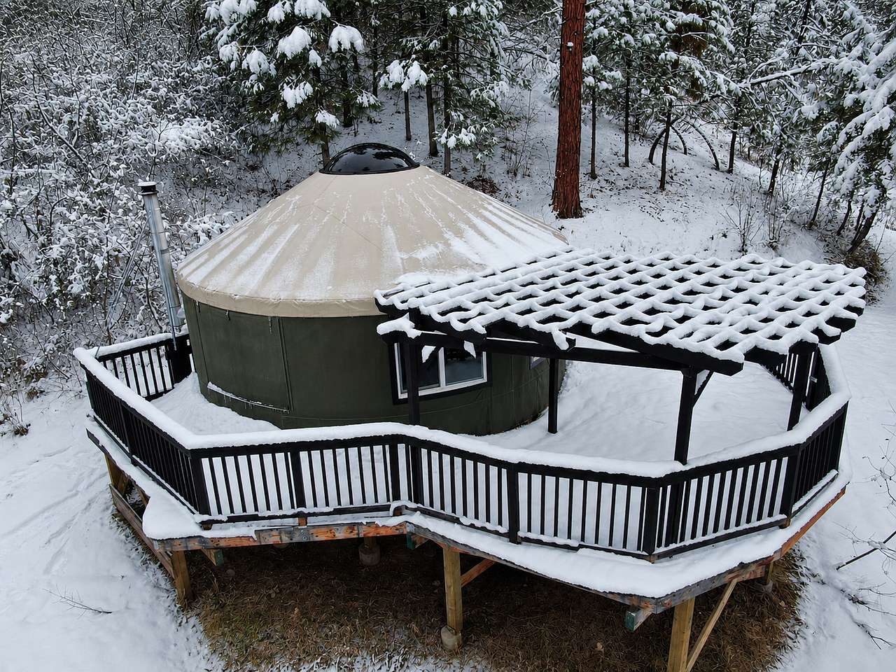 Secluded Off Grid Mountain Yurt