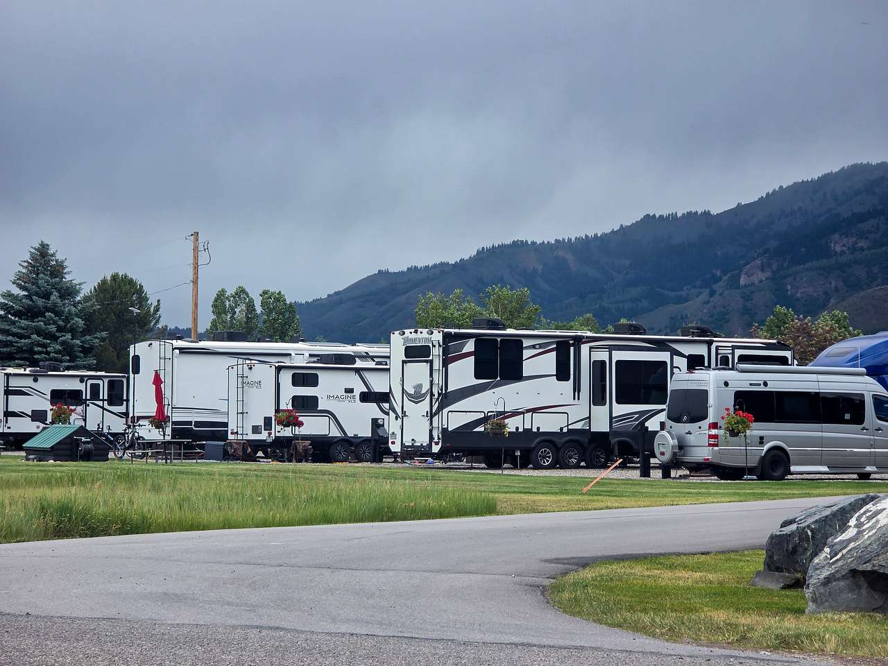 Palisades Reservoir RV Retreat