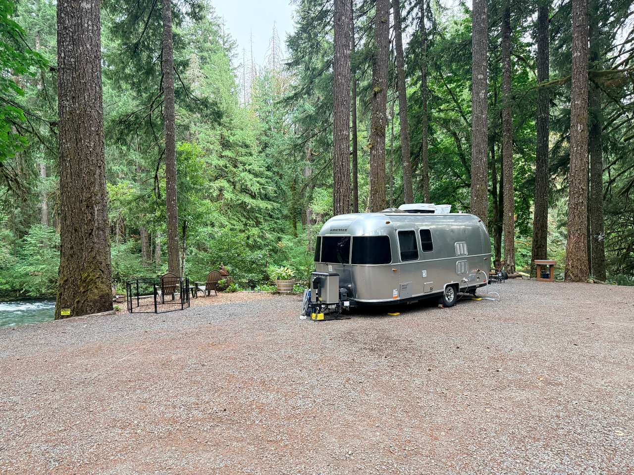 Upriver Paradise "Private Retreat"