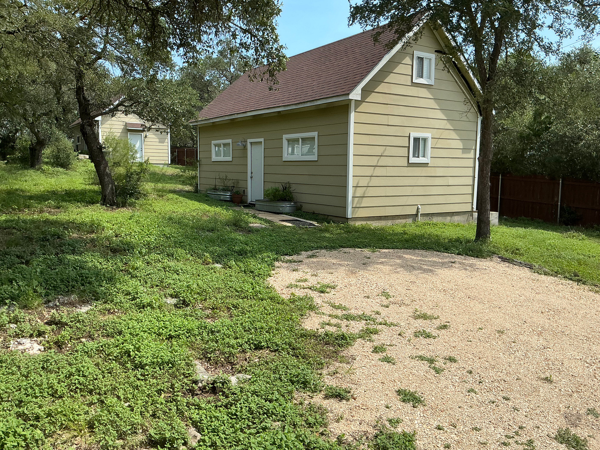 Boulder Bluff Inn