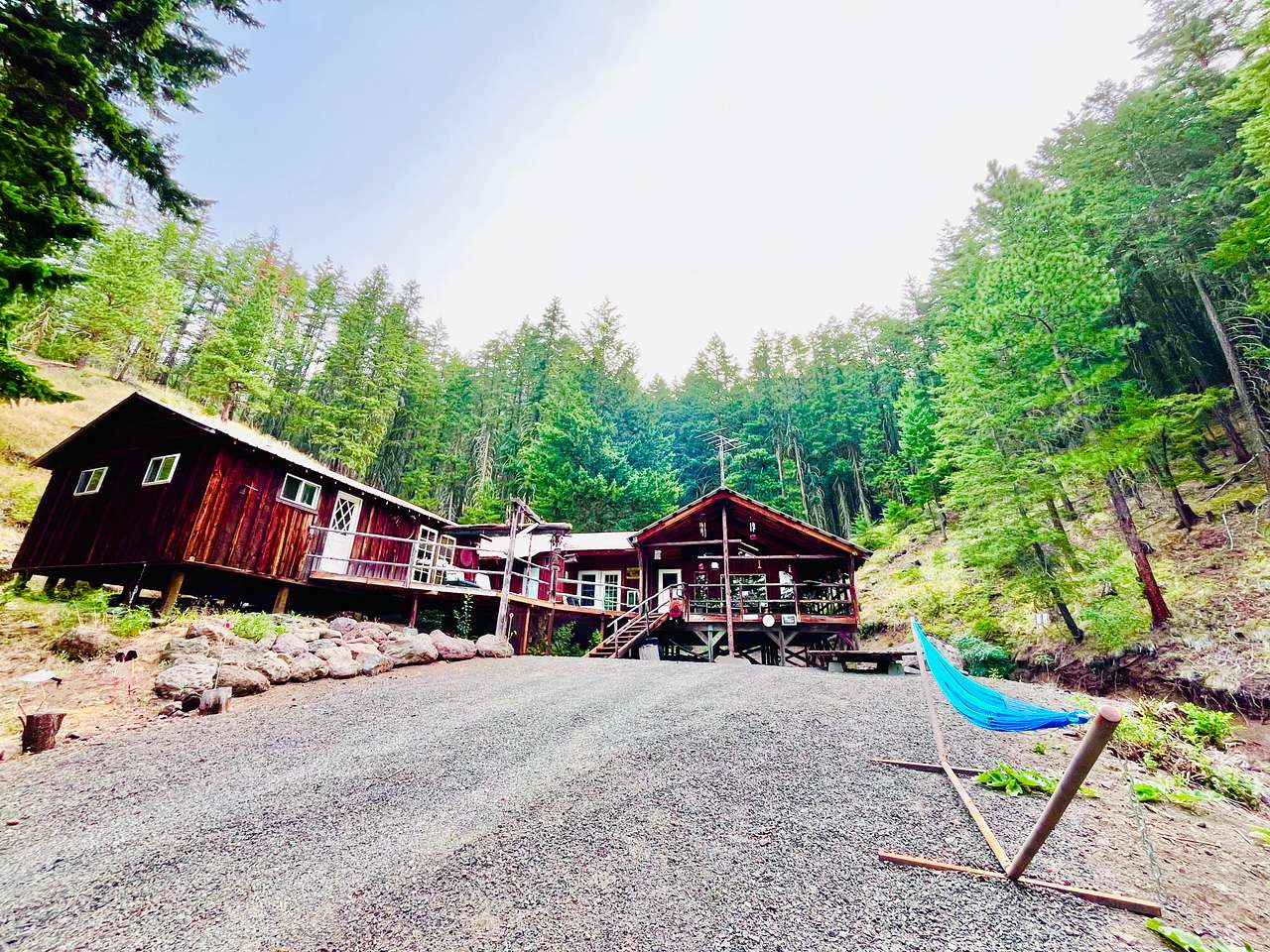 Main Cabin on the Right. Bunk house on the far left.
