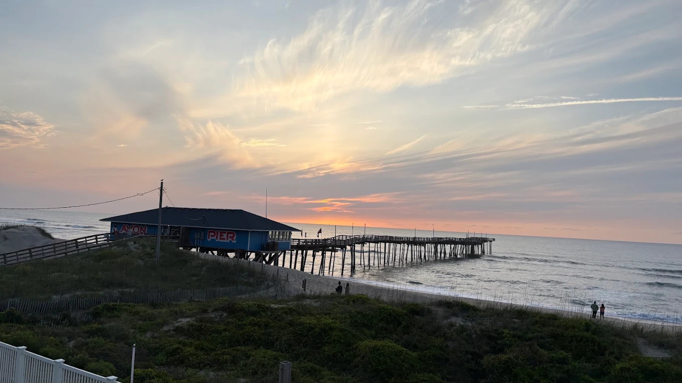 Avon Pier & RV Resort