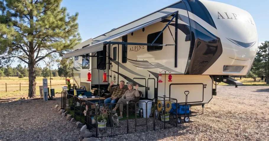 Paradise RV & MHC