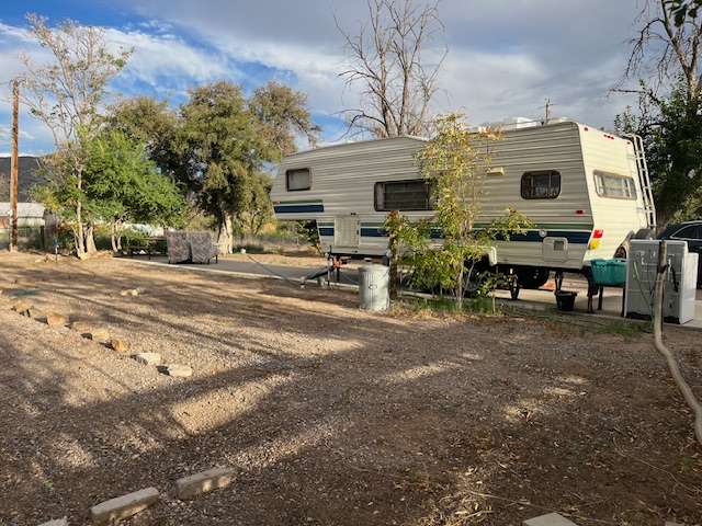 Bosque Del Rio Camp
