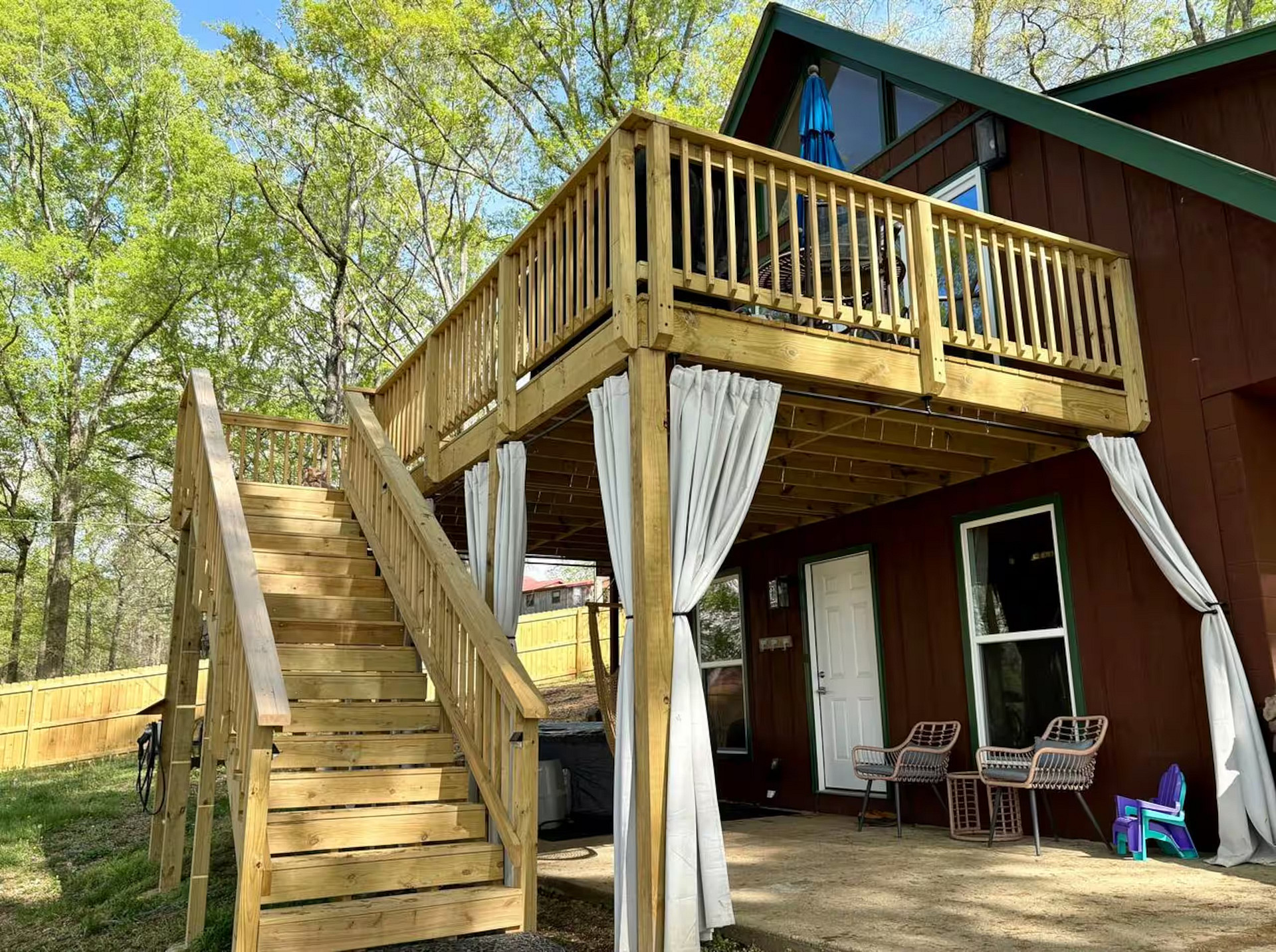 Family AFrame: Fenced, HotTub, Fire
