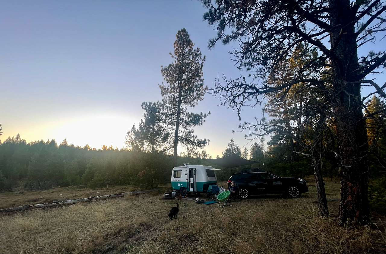 The High Road Cabins N camping