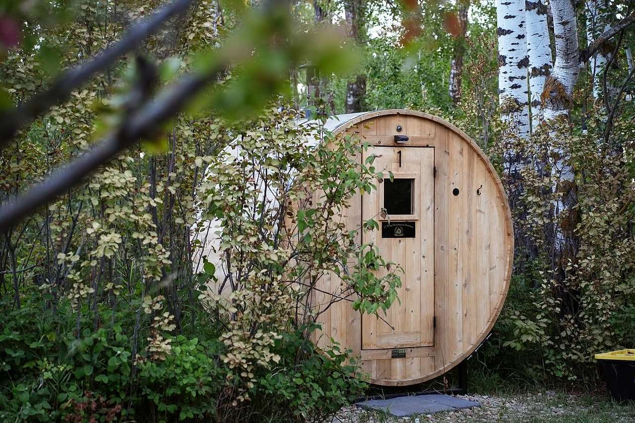 Blackstrap Glamping Resort