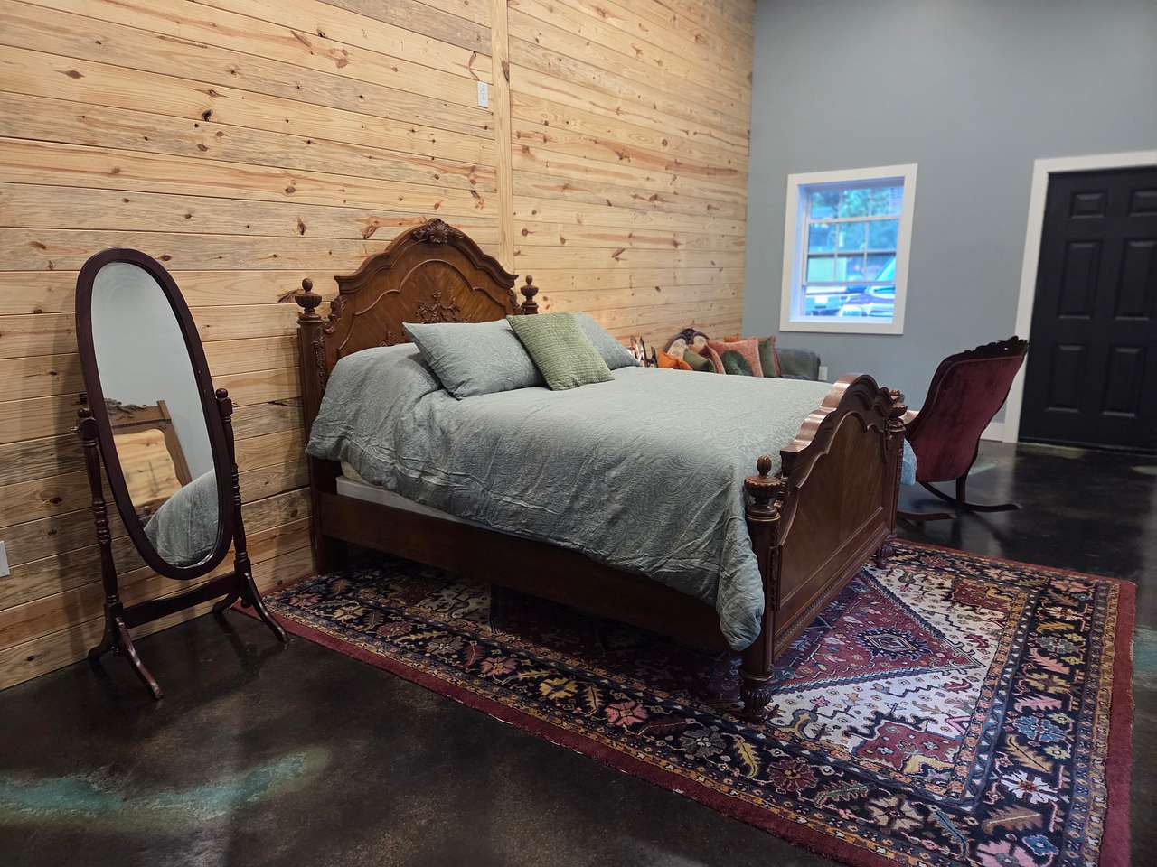 Echoing Pines Retreat