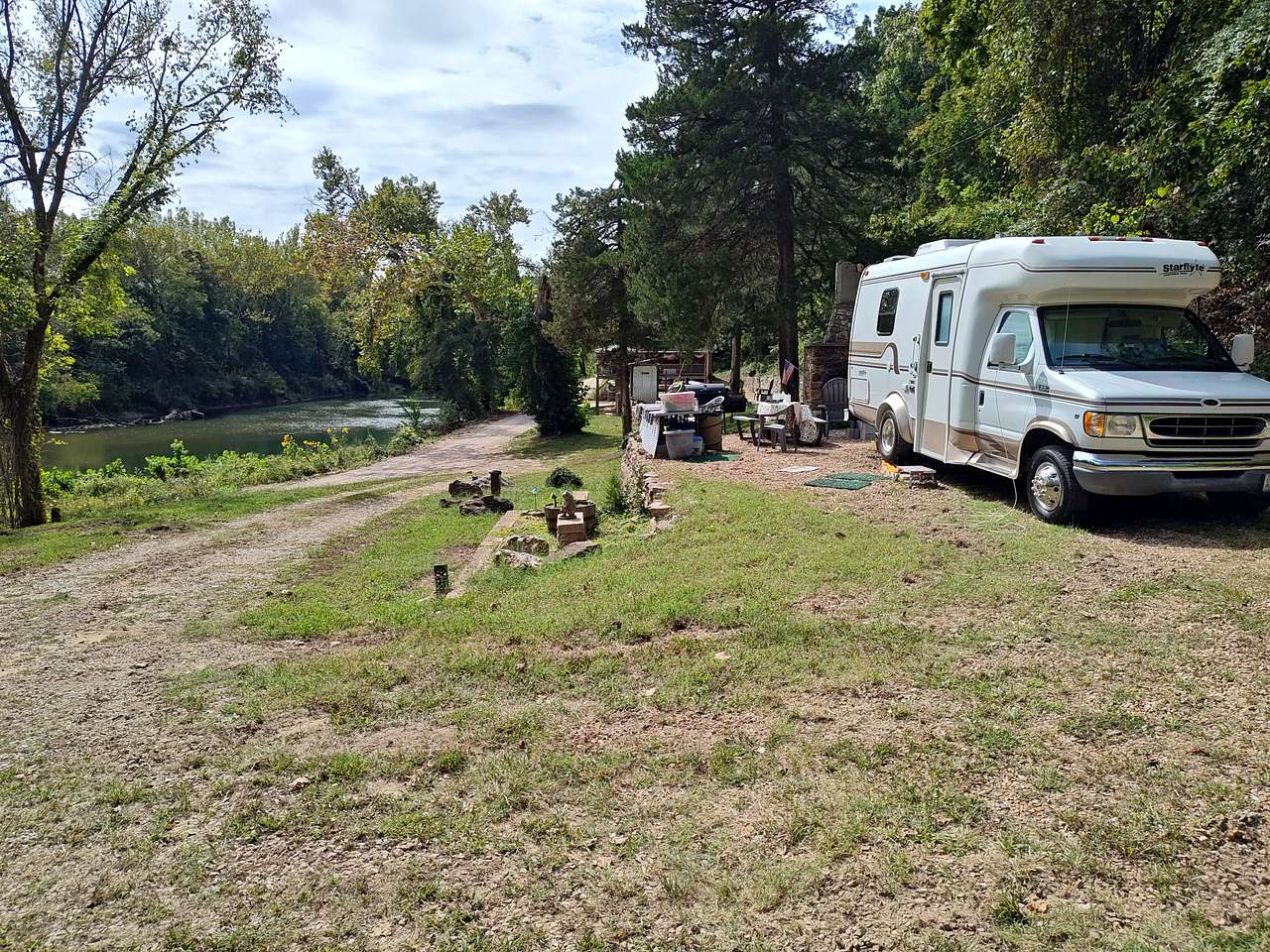 Cedar Mere Riverside