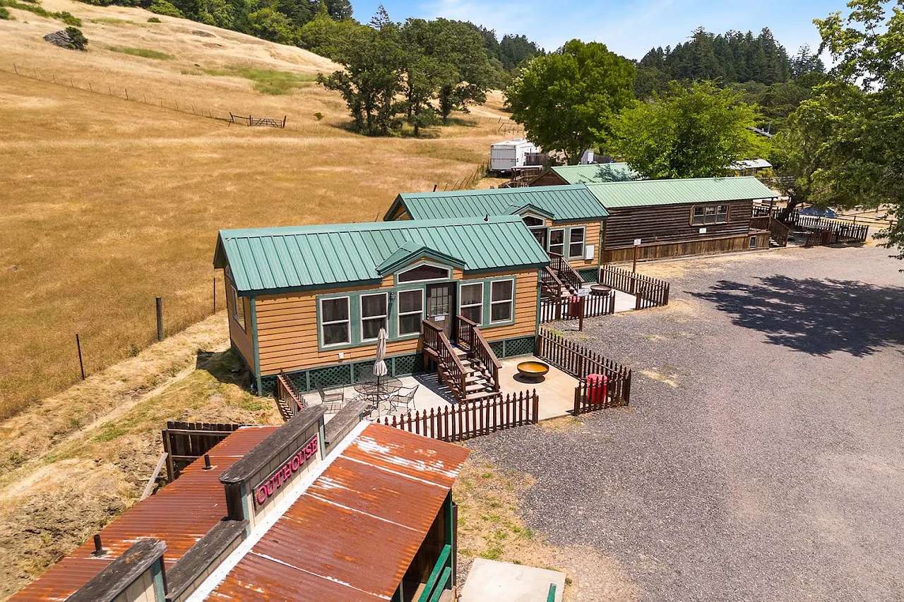 Mendocino Redwoods RV Resort