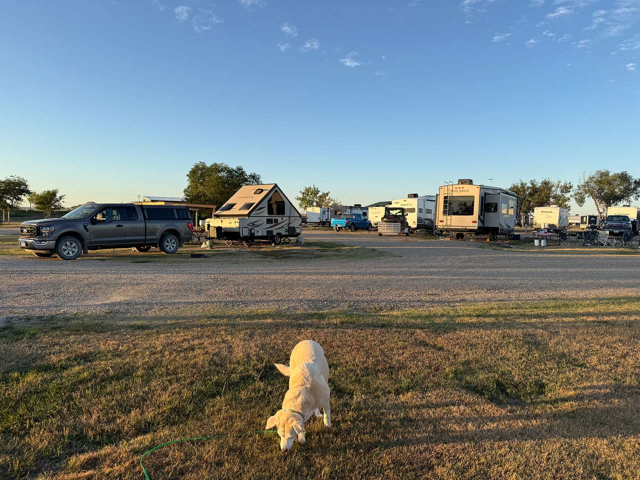 Badlands Hotel & Campground