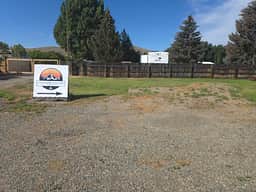 Mountains Hideaway Campground