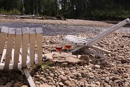 At The River — Secluded Cabin