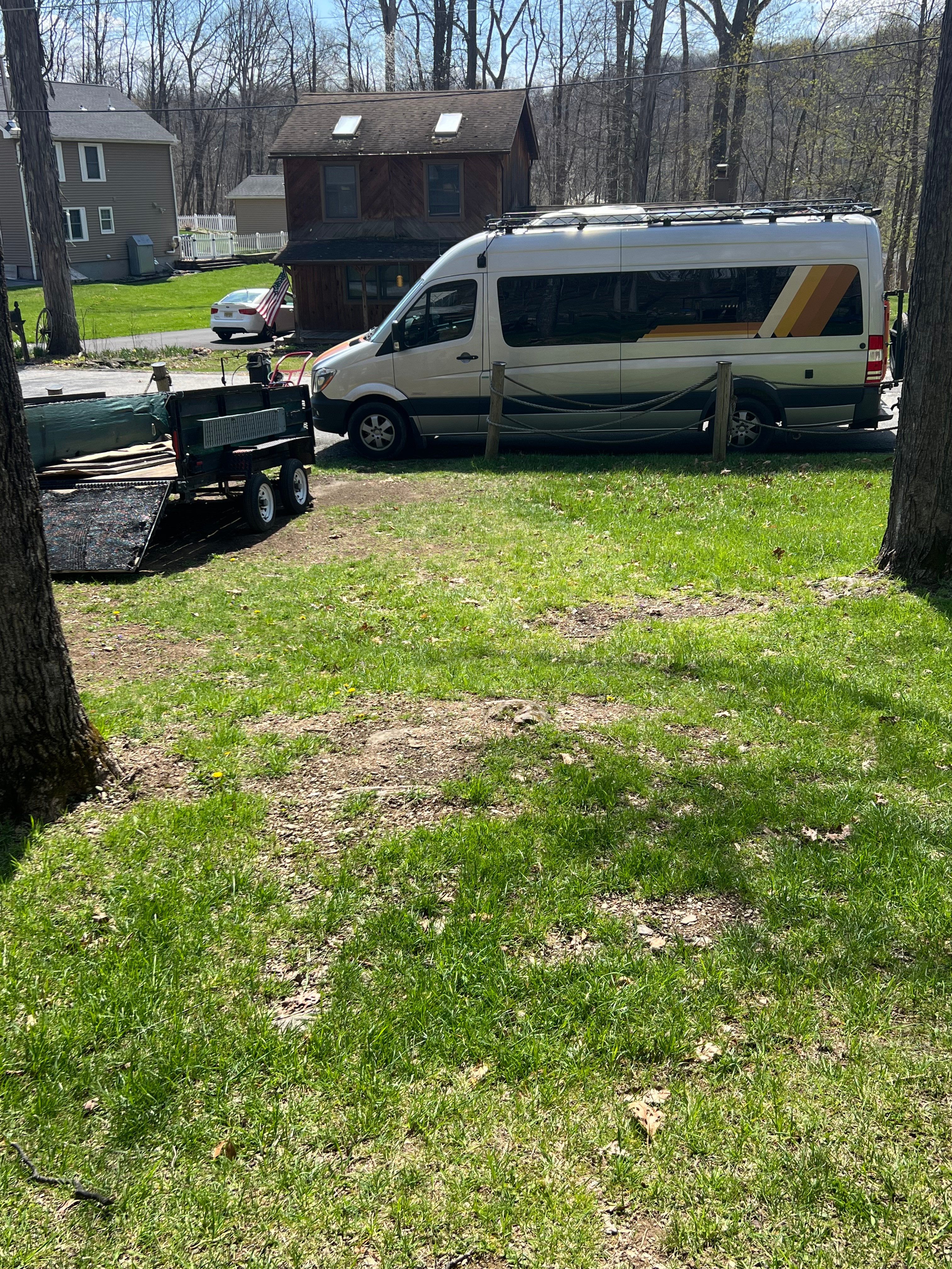 Class B parking. Private gazebo near small private lake for canoeing and fishing 