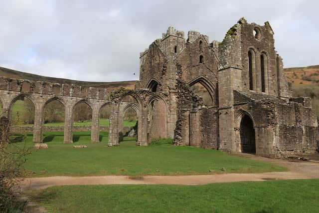 Llanthony Priory