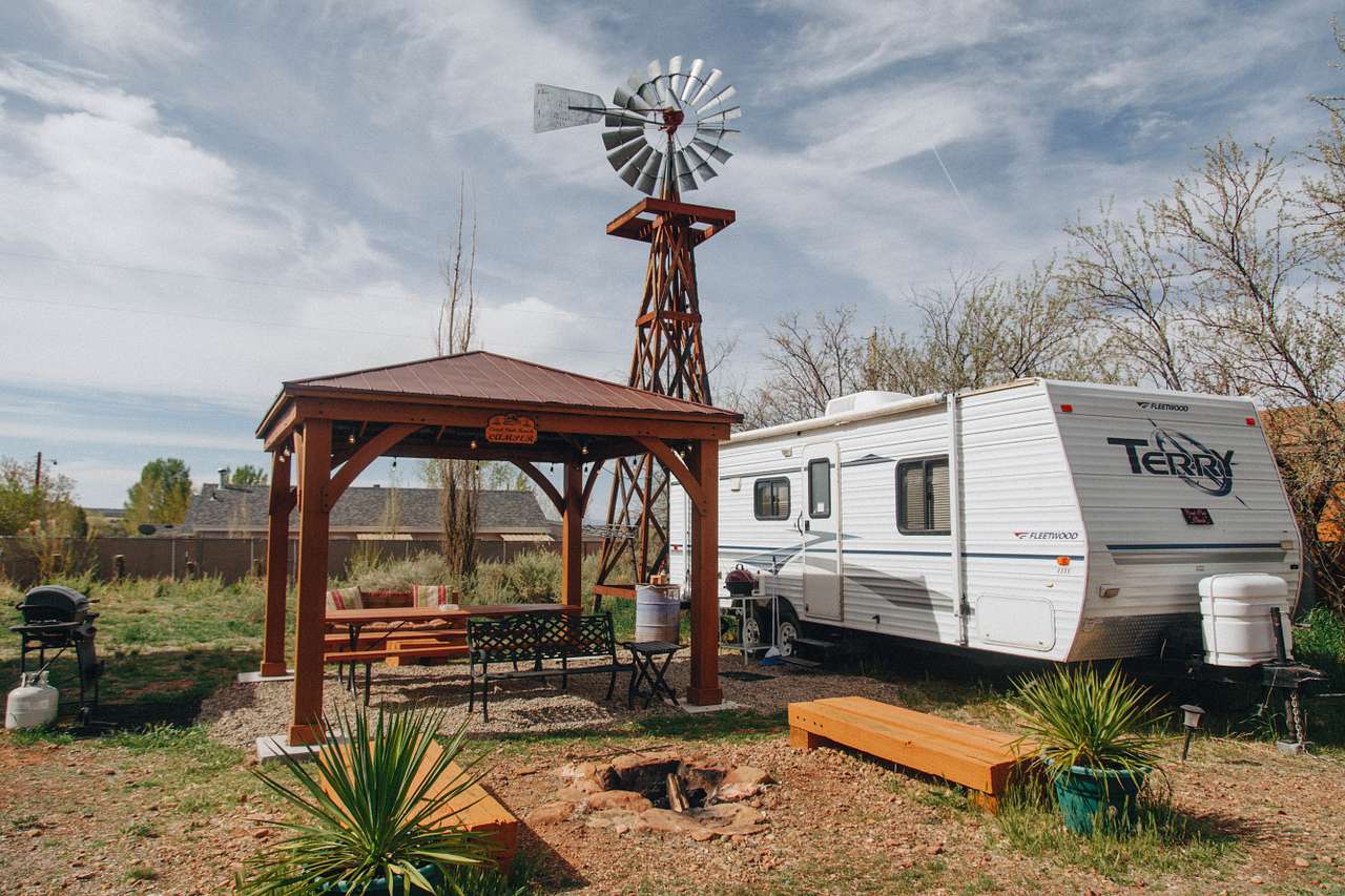 View more photos of Coral Pink Ranch Cowboy Camp