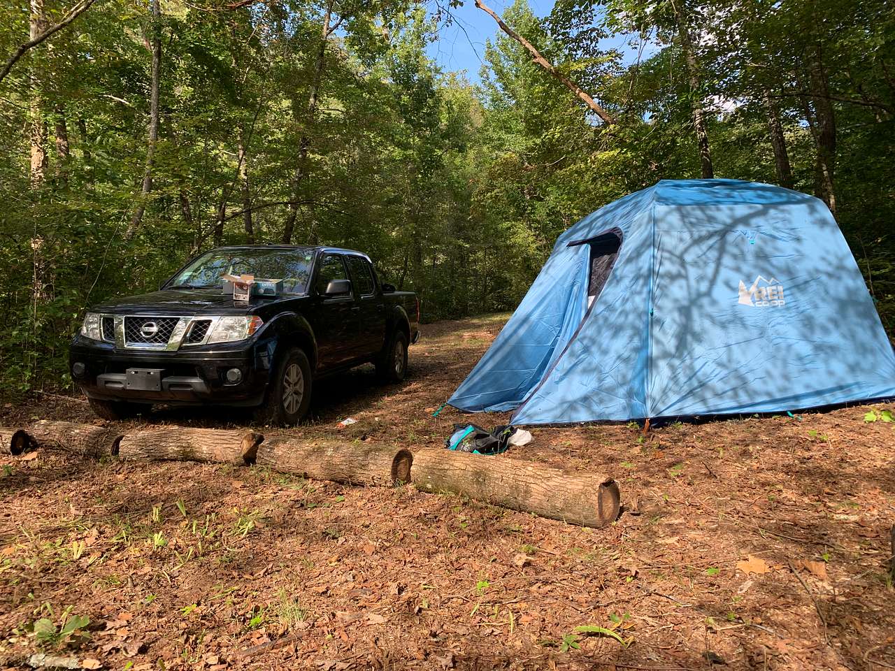 View rigs & rvs photos of Red Fern