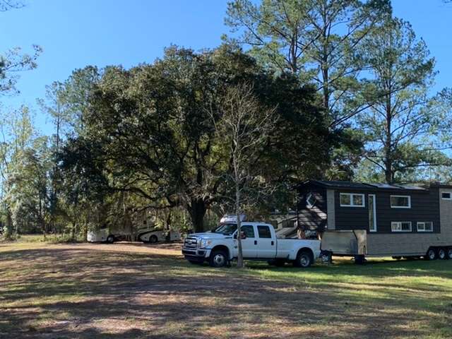 View rigs & rvs photos of Eden Gardens Jax