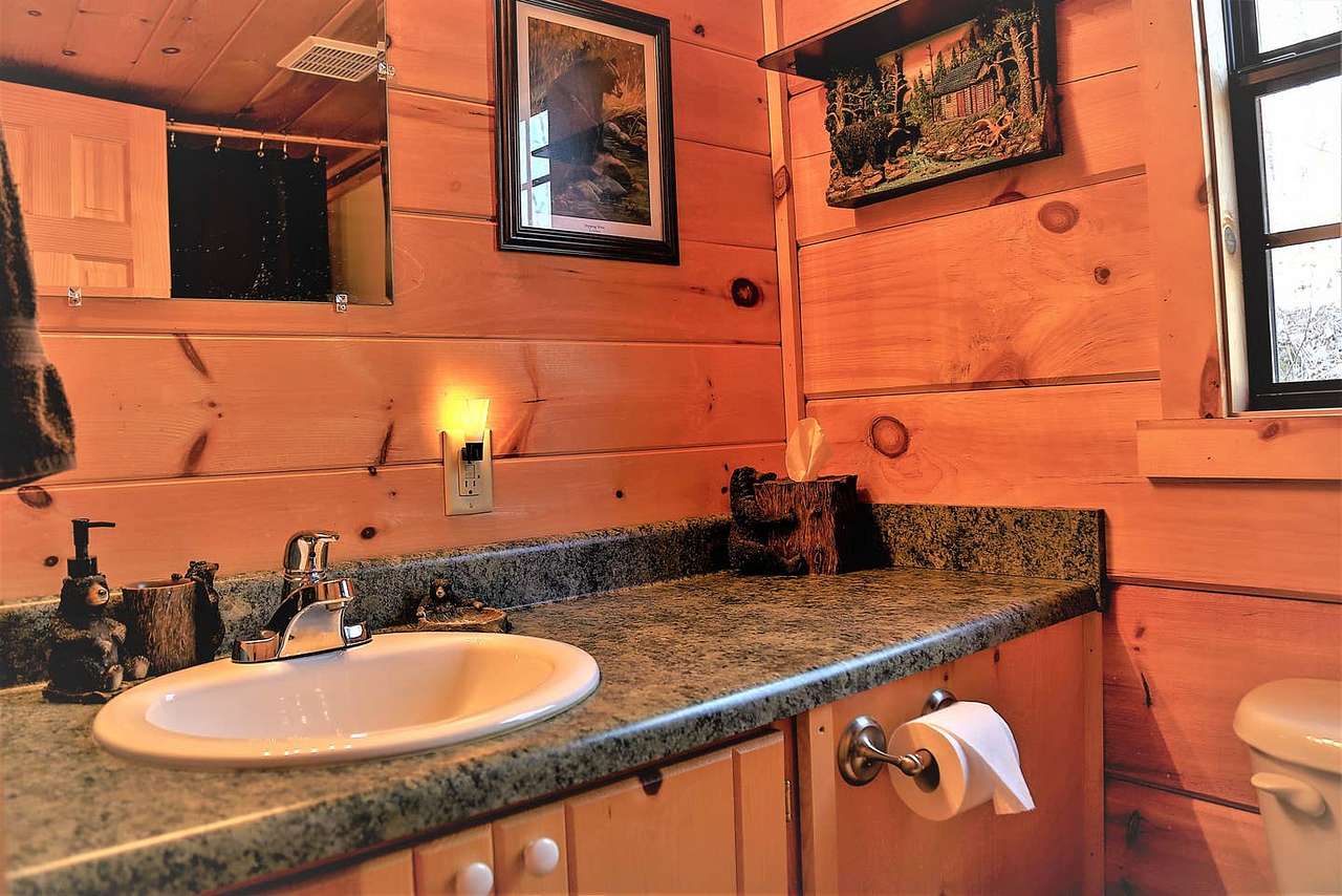 View amenities photos of Nantahala: Cabins & Campsites