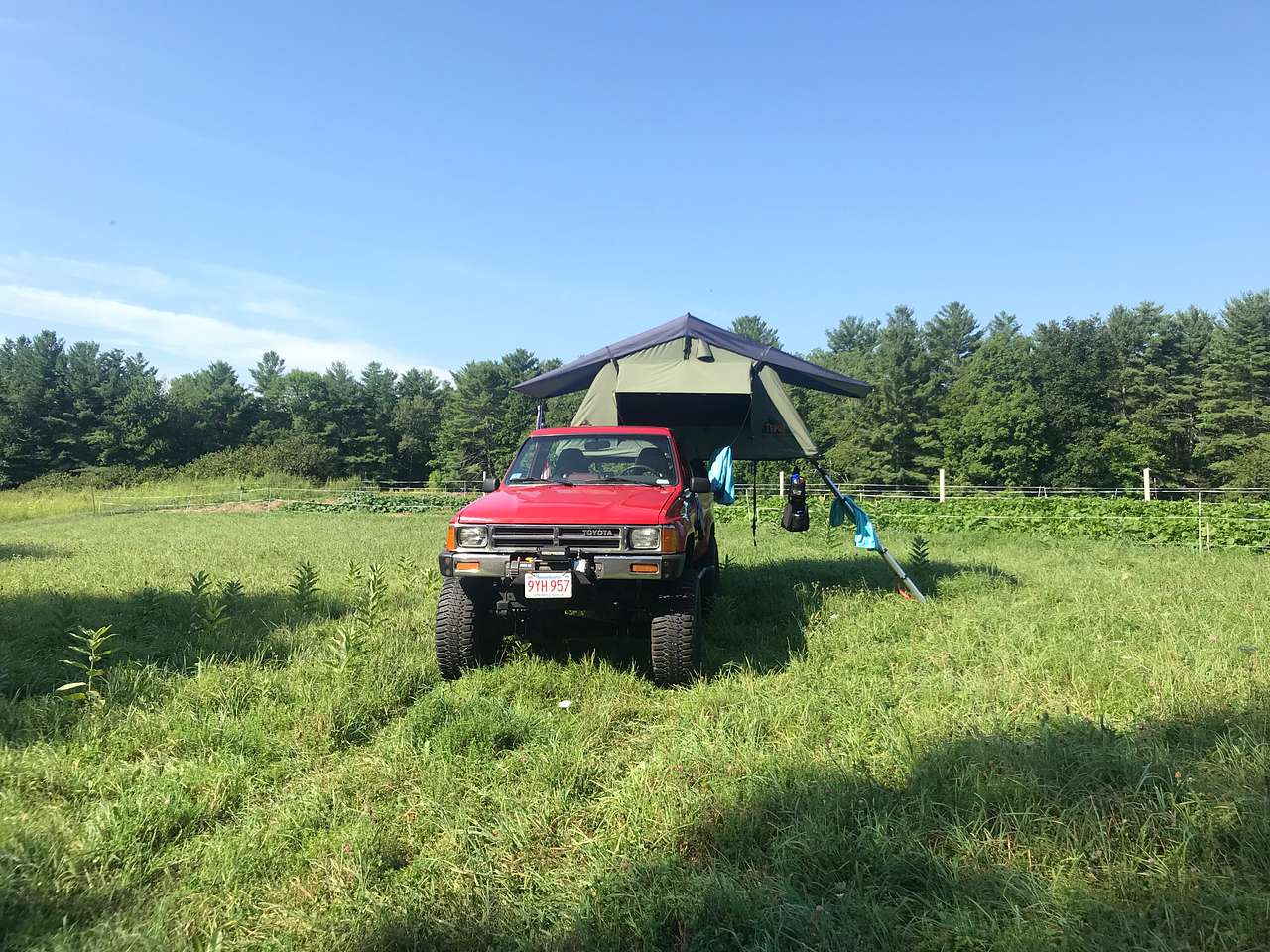 View rigs & rvs photos of Moon In The Pond Farm