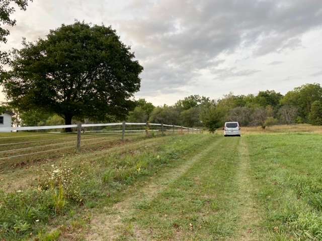 View rigs & rvs photos of Songdog Meadows