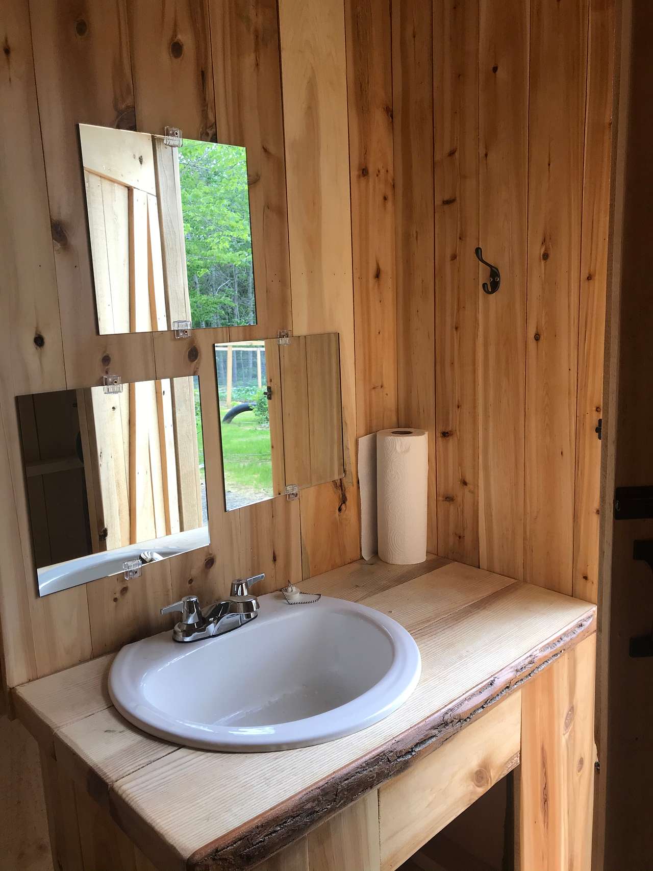 View amenities photos of True Serendipity Homestead