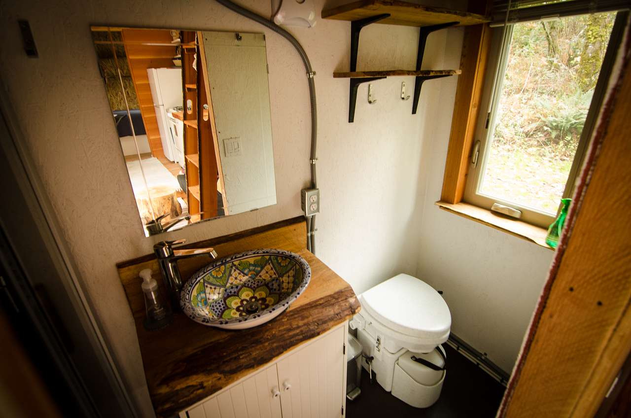 View amenities photos of WindWoodRivers