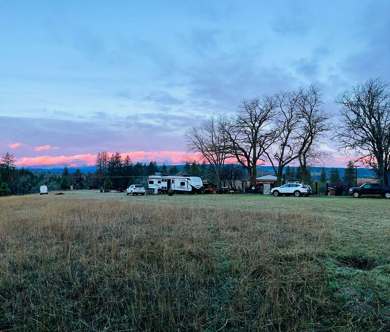 Beautiful sunrise and view of Mt Adams! 