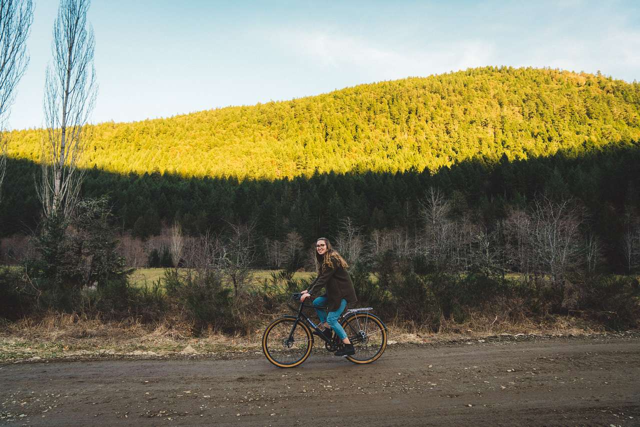 Minutes away is the Cowichan Valley Trail, fantastic for cycling, walking, or running.