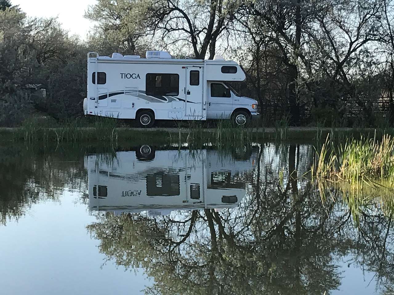 View rigs & rvs photos of Cagle Cove