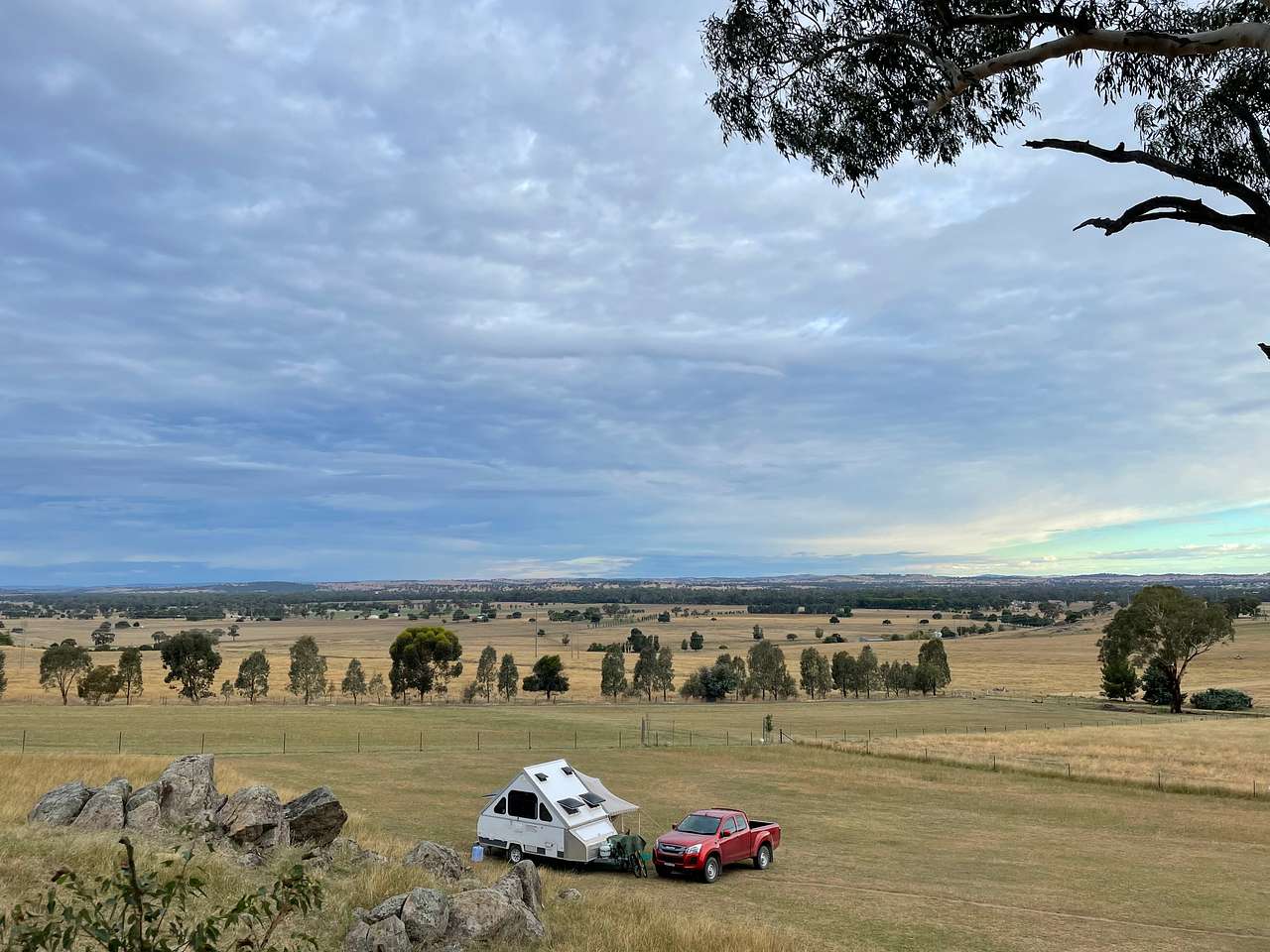 View rigs & rvs photos of Wagga Bundaleer