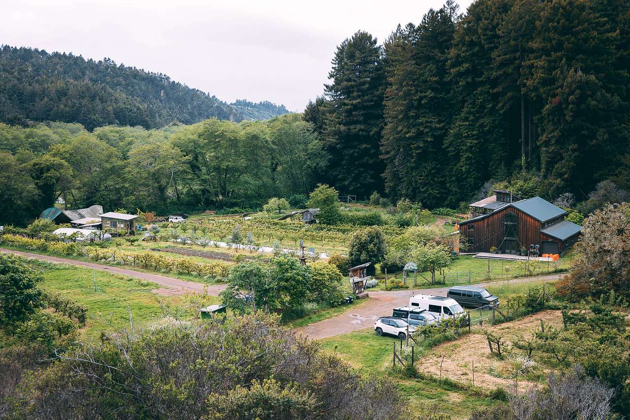View rigs & rvs photos of Oz Farm