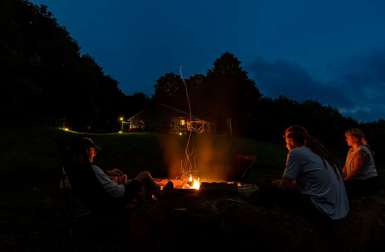 View amenities photos of Mountain Top Cabins on Private Land