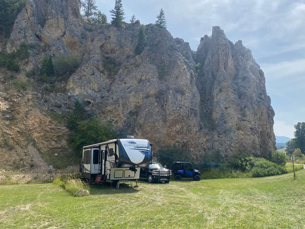 View rigs & rvs photos of Delpine Farms