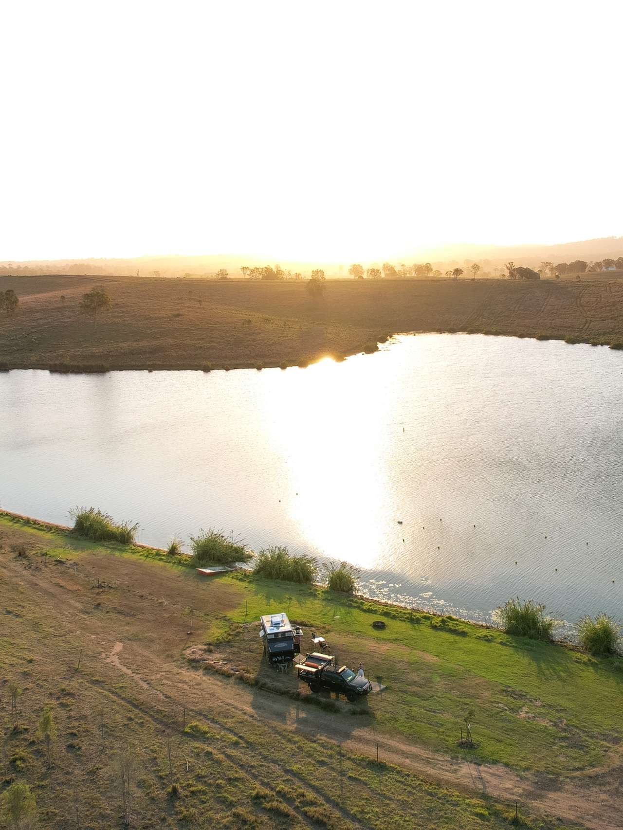 View rigs & rvs photos of OZ SKY RANCH