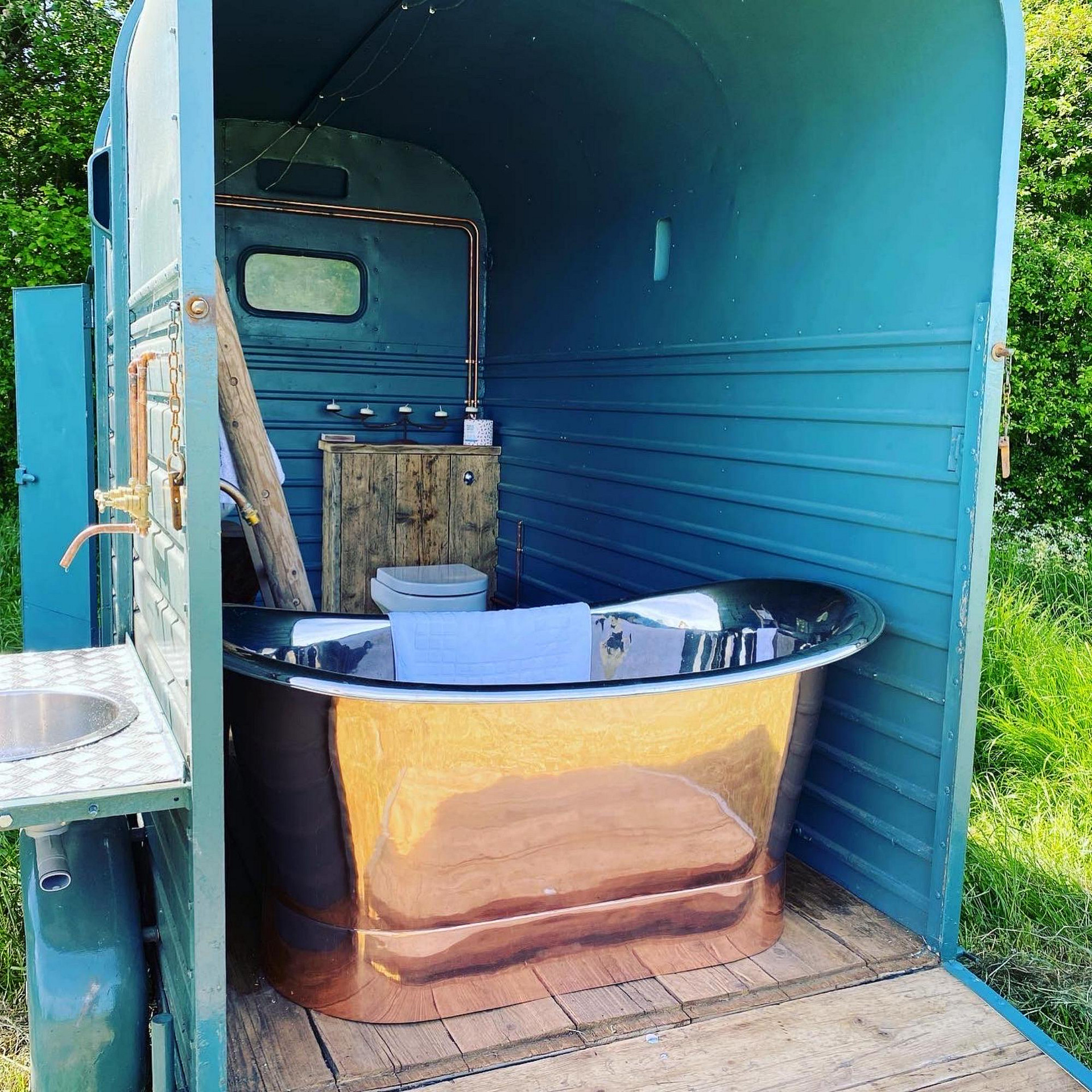 Bell tent and Beryl Bathroom