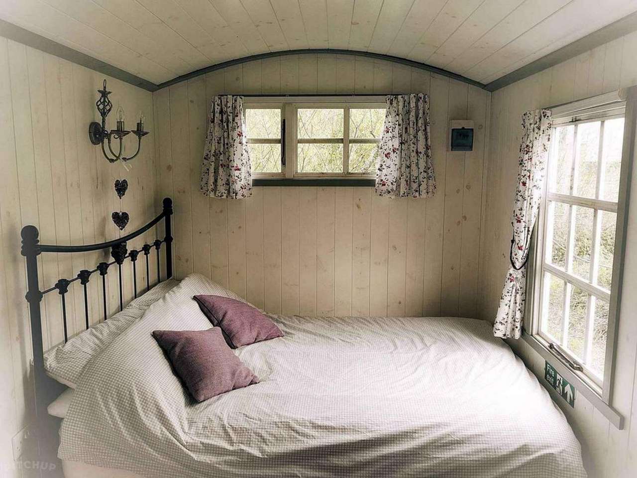 Shepherd's Hut
