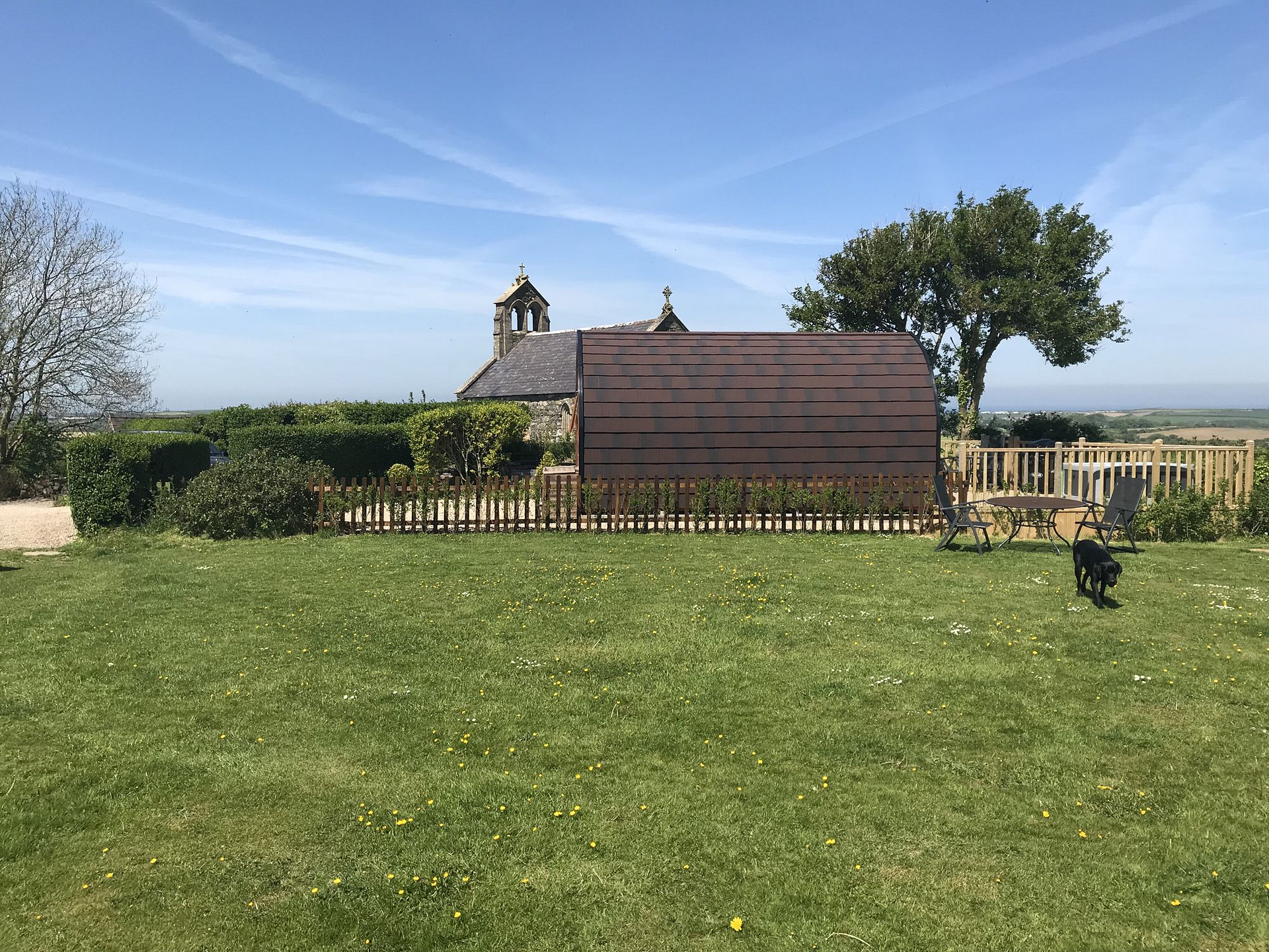 A romantic glamping pod on the Llŷn Peninsula.