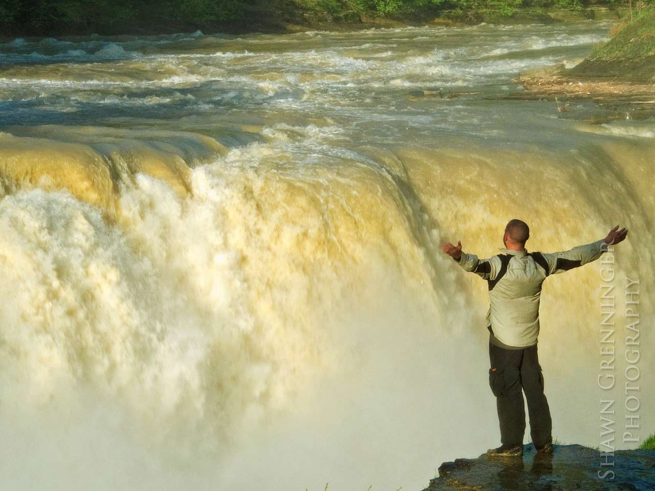 High water flow at Middle Falls.  Letchworth is a great park with lots of opportunities to explore, can't wait to visit again!