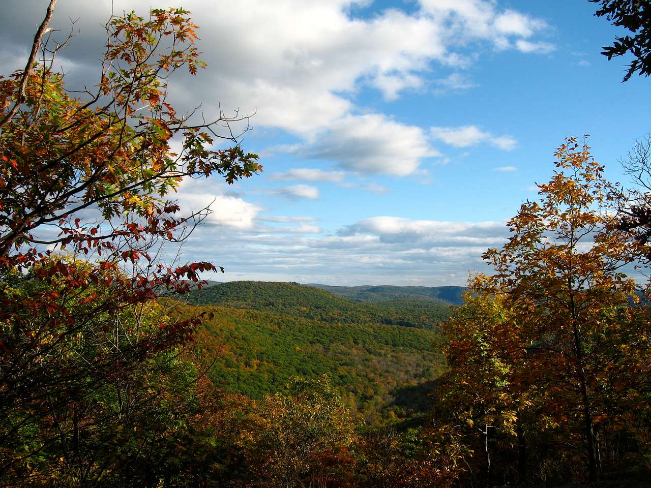 Macedonia Brook State Park