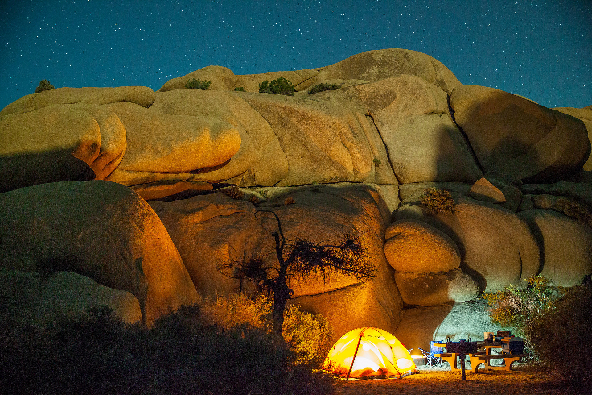 Jumbo Rocks is super ideal, great location very close to the Skull Rock and launching points for good day hikes. It's tucked between gigantic rocks giving you windproof and sunproof shelter during the day. 