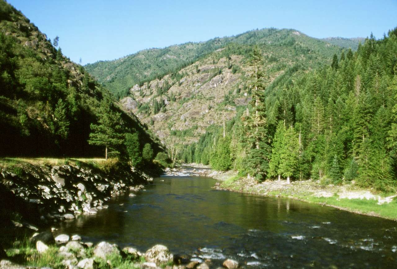 Liz Creek Cabin