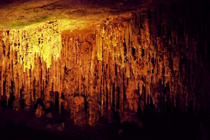 Cathedral Caverns Campground
