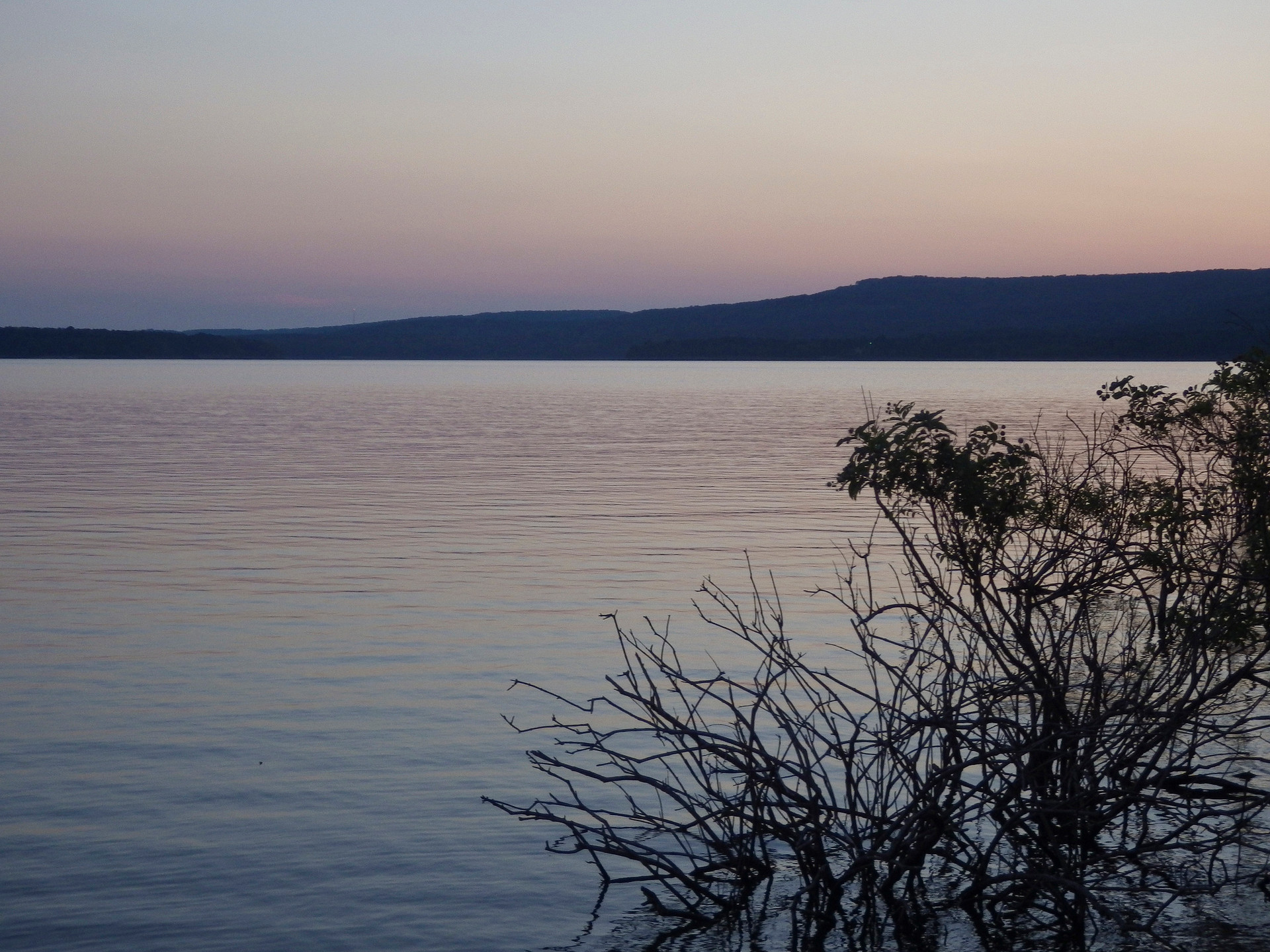 Greers Ferry Lake