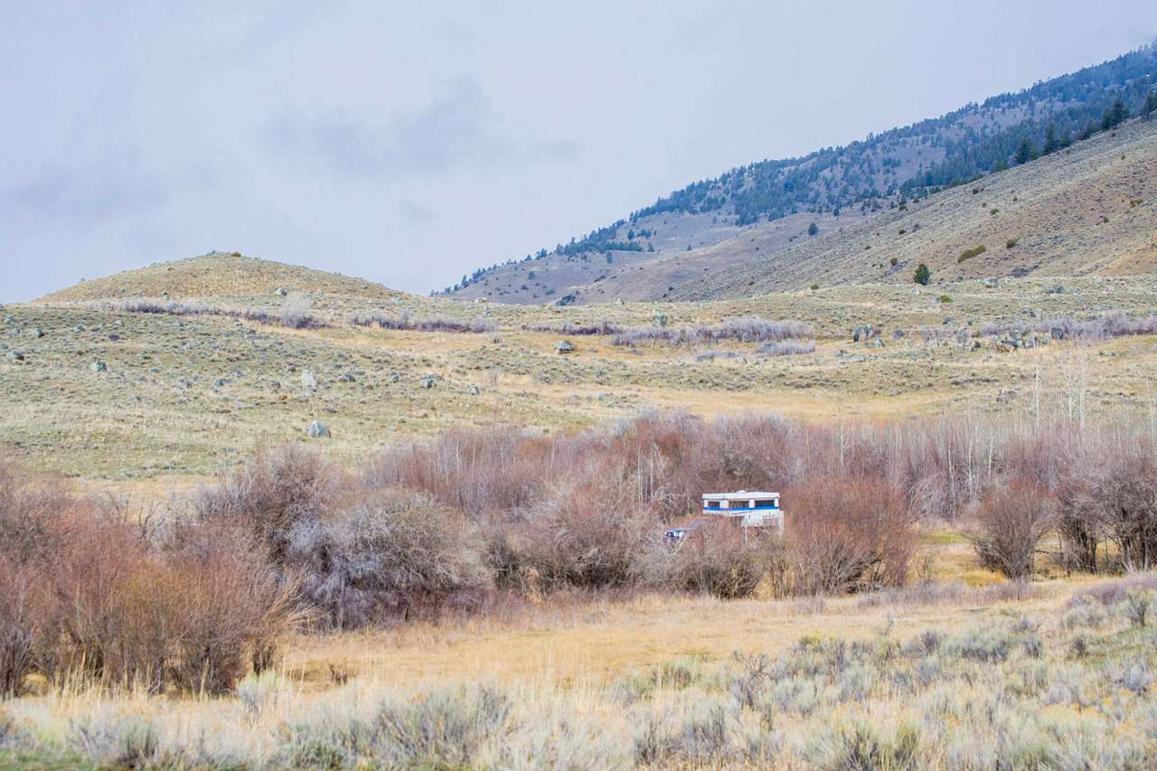 Our quiet camp spot in April. Just a couple of miles from Gardiner--perfect spot to get up early and hit Yellowstone Park for the dawn patrol. 