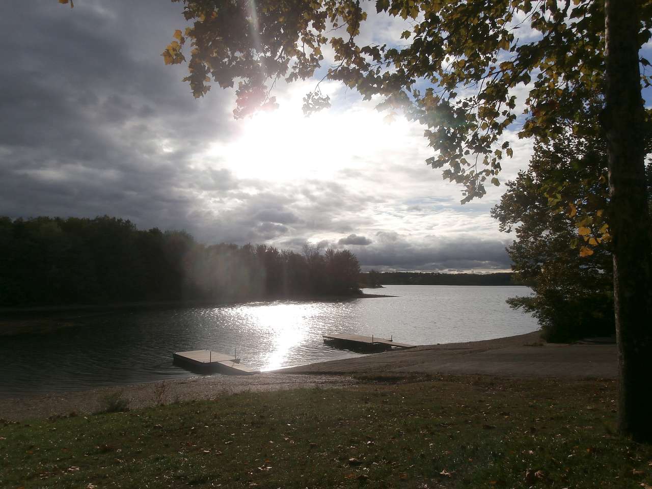 Main launching area and trailhead for the horse trail...which is the best trail as it goes along Lake Marburg