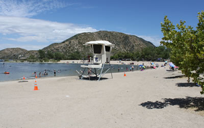Great lake for paddle boarding and swimming!
