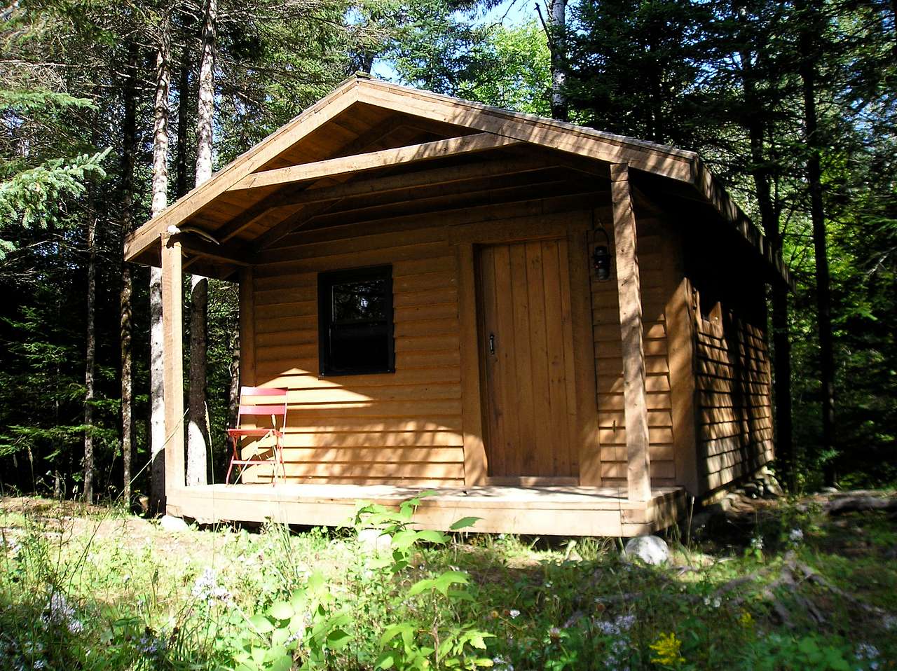 The Sauna - a swedish style sauna, wood fired. Stone floor. Changing room. Overlooks the river.