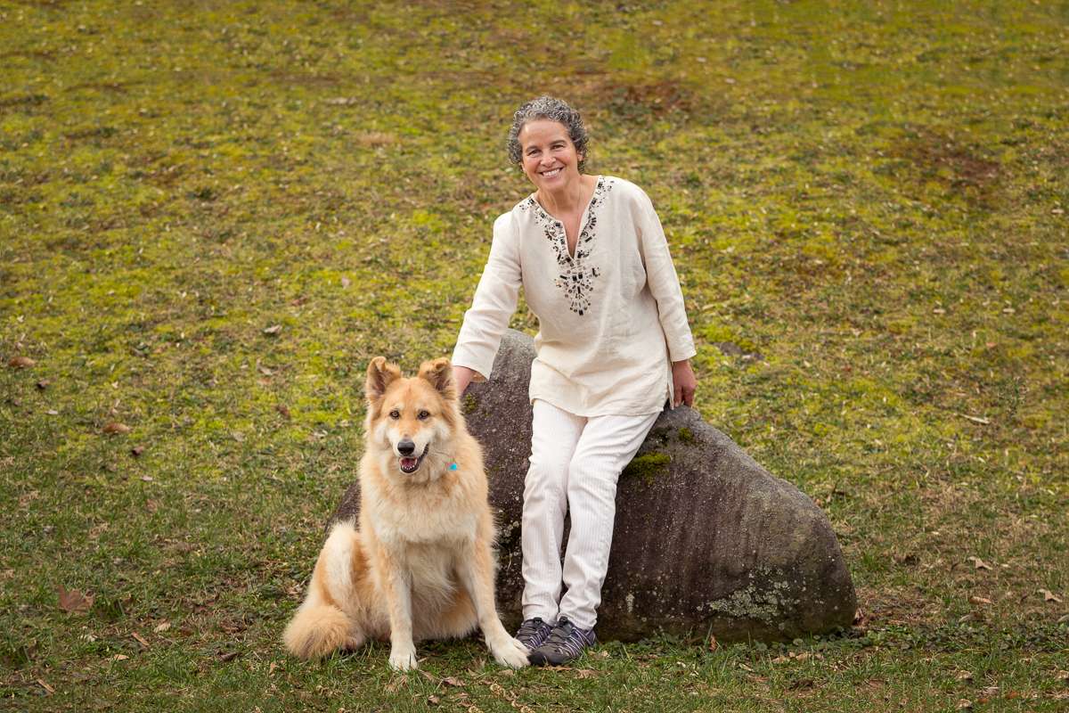 Wayah with her human Liz, the host and owner of this remarkable property. 